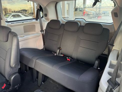Used 2010 Dodge Grand Caravan SXT w/ Family Value Group image 14