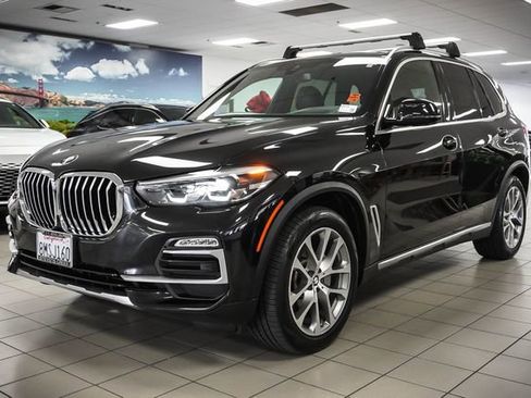 Used 2019 BMW X5 xDrive40i w/ Premium Package 2 AWD/4WD image 3
