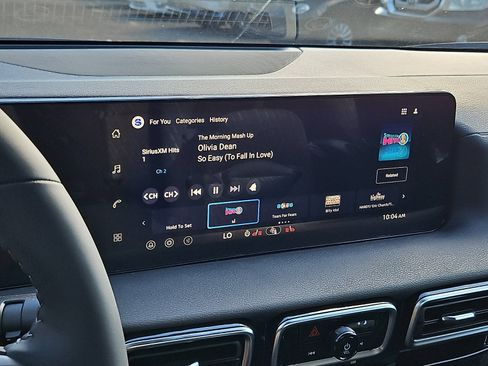 New 2026 Nissan Sentra SV w/ SV Convenience Package FWD image 14