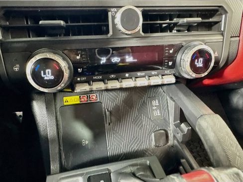Used 2024 Toyota Tacoma TRD Pro AWD/4WD image 19