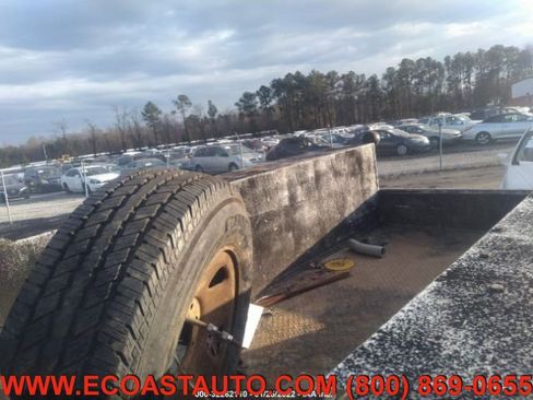 Used 2008 Ford F350 XL image 7