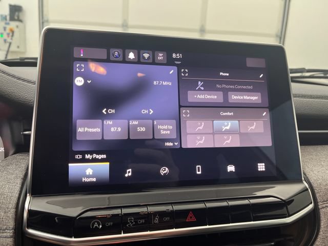 Used 2024 Jeep Compass Latitude AWD/4WD image 21