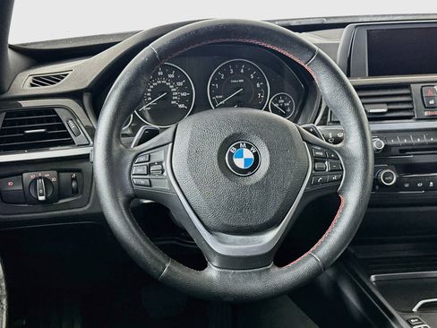 Used 2016 BMW 328i Gran Turismo xDrive AWD/4WD image 18