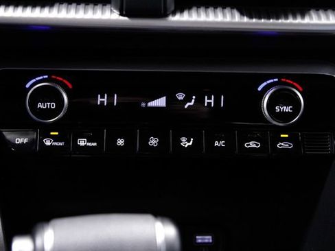 Used 2022 Kia K5 GT-Line w/ GT-Line FWD Premium Package image 27