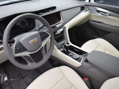 New 2026 Cadillac XT5 Premium Luxury w/ Driver Assist Package image 12