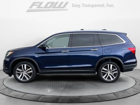 Used 2017 Honda Pilot Touring image 5