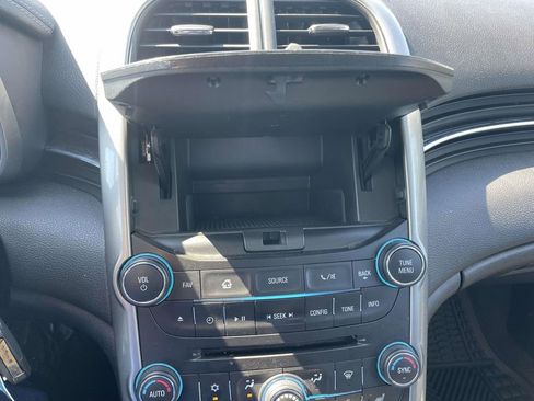 Used 2016 Chevrolet Malibu LTZ FWD image 21