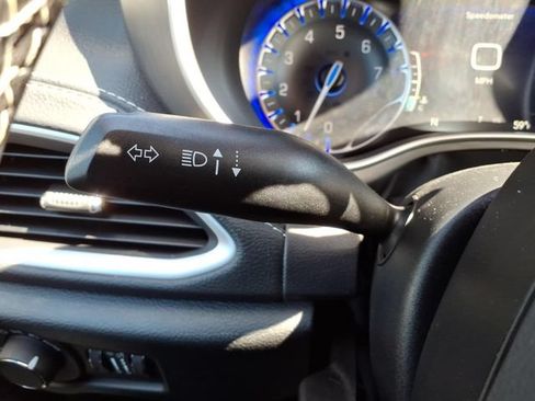 New 2027 Chrysler Pacifica Limited w/ S Appearance Package FWD image 23