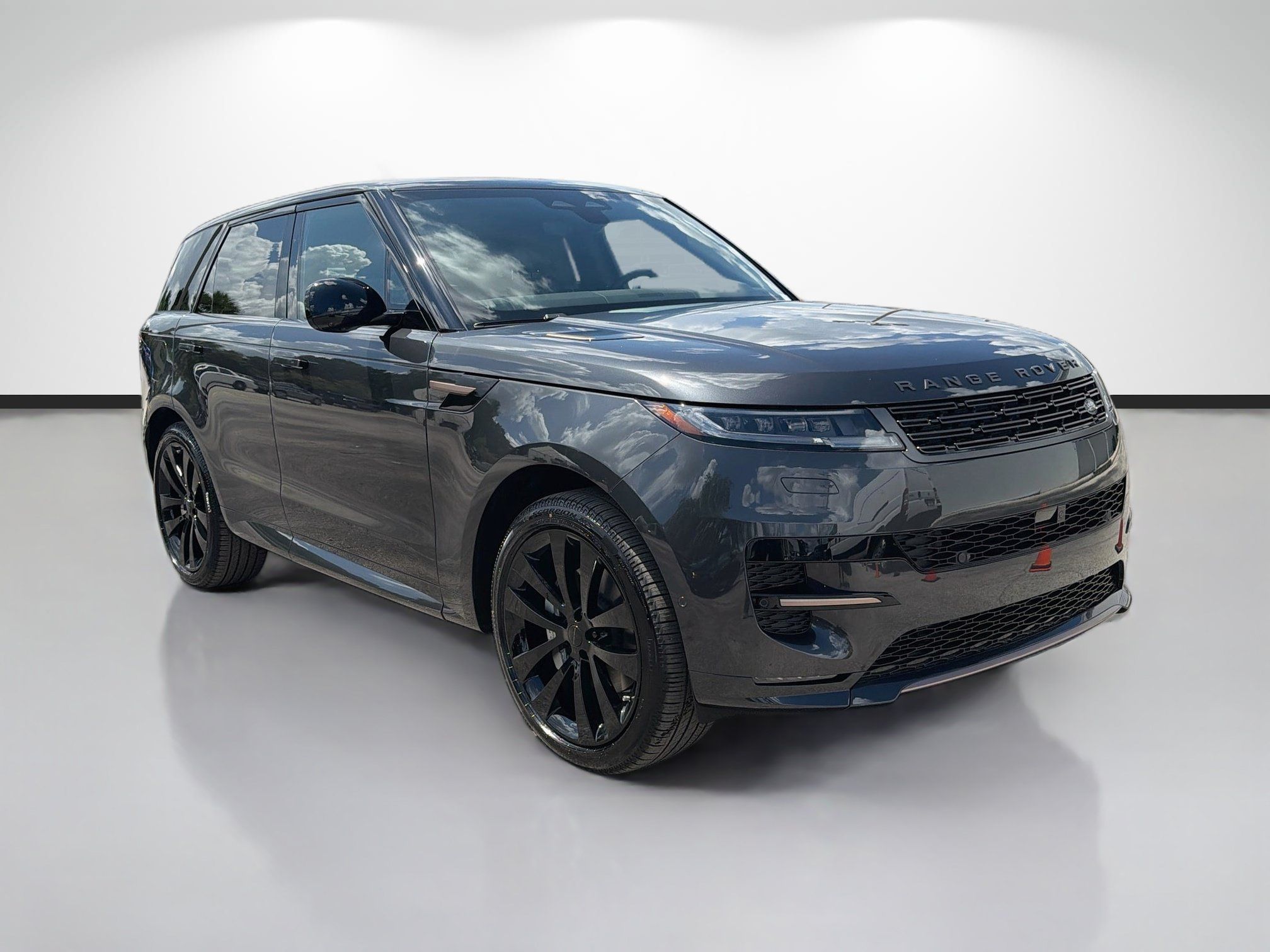 New 2026 Land Rover Range Rover Sport Dynamic SE AWD/4WD image 7