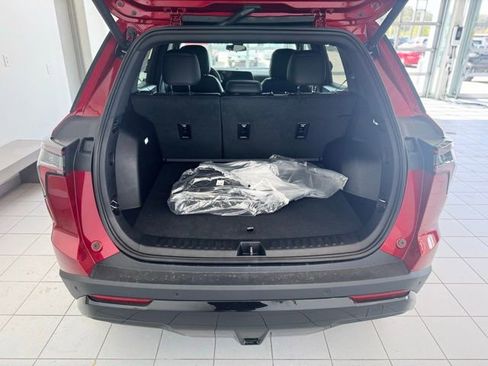 New 2026 Chevrolet Equinox RS AWD/4WD image 39
