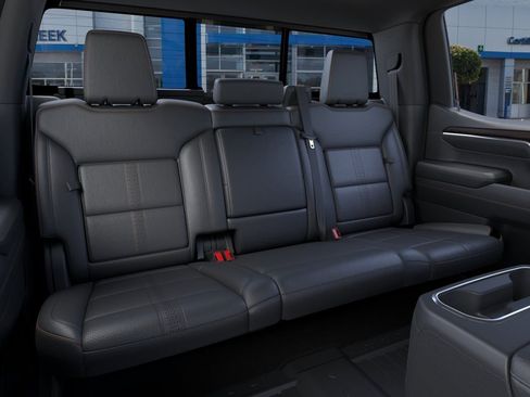 New 2026 Chevrolet Silverado 1500 High Country AWD/4WD image 18