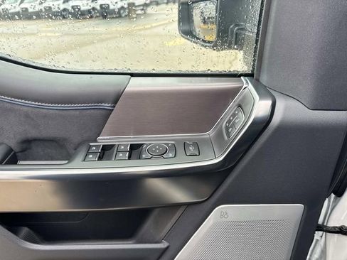 New 2026 Ford F350 Platinum w/ FX4 Off-Road Package AWD/4WD image 25