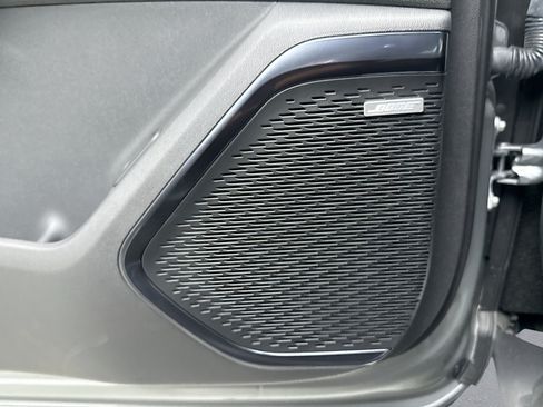 Used 2025 GMC Acadia AT4 w/ LPO, Floor Liner Package AWD/4WD image 17