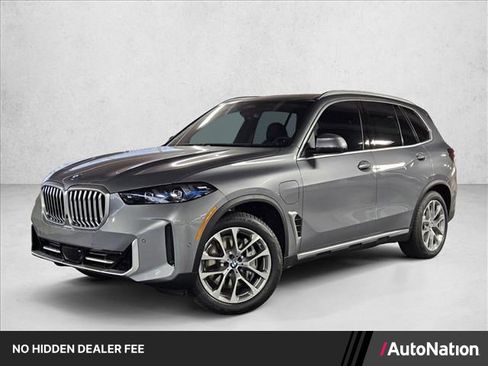 Used 2026 BMW X5 xDrive50e w/ Parking Assistance Package AWD/4WD image 1
