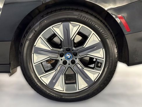 Certified 2023 BMW iX xDrive50 w/ Convenience Package image 12