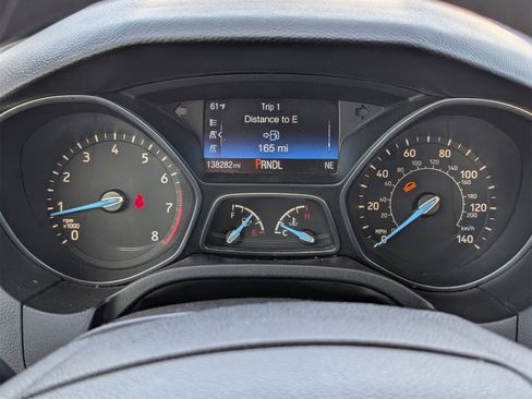 Used 2015 Ford Focus SE image 22