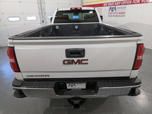 Used 2019 GMC Sierra 2500 4x4 Double Cab w/ Sierra Convenience Package image 6