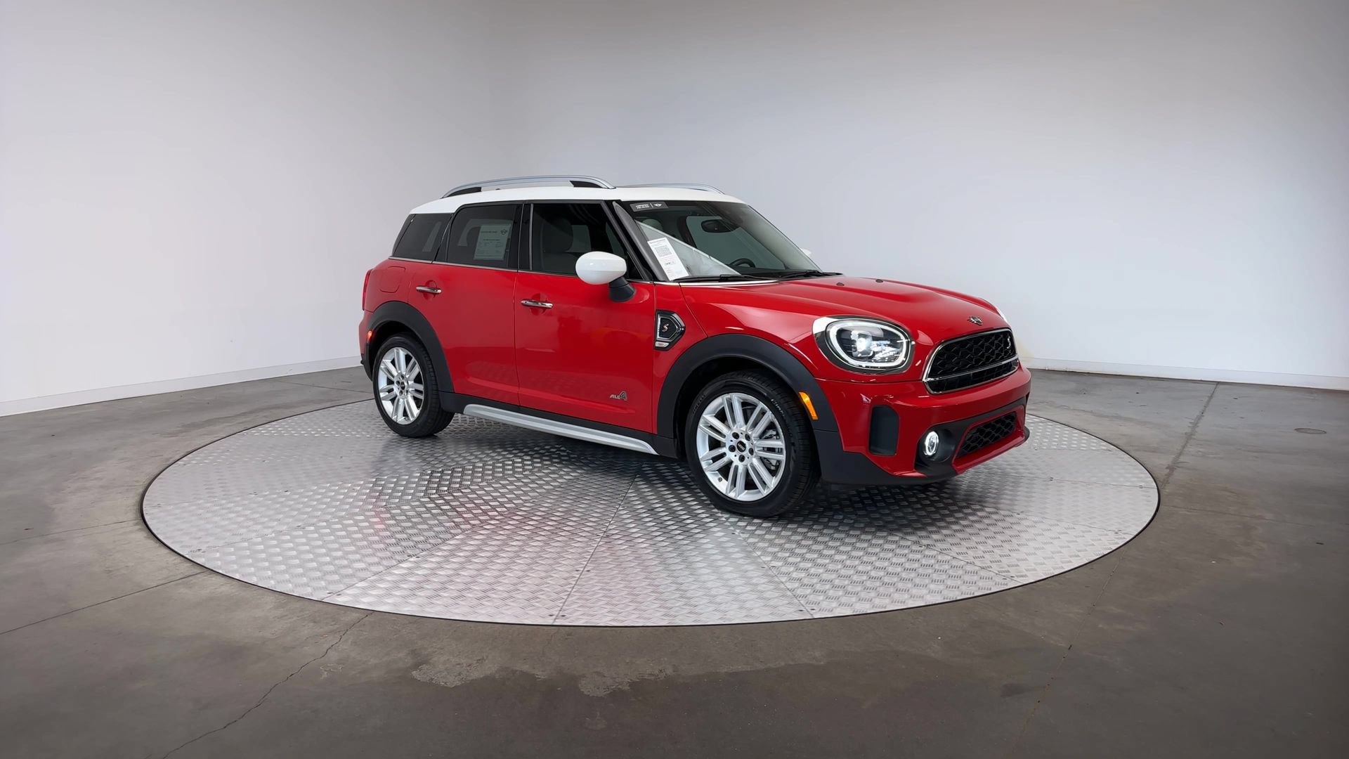Certified 2024 MINI Cooper Countryman S w/ Signature Upholstery Package AWD/4WD image 2