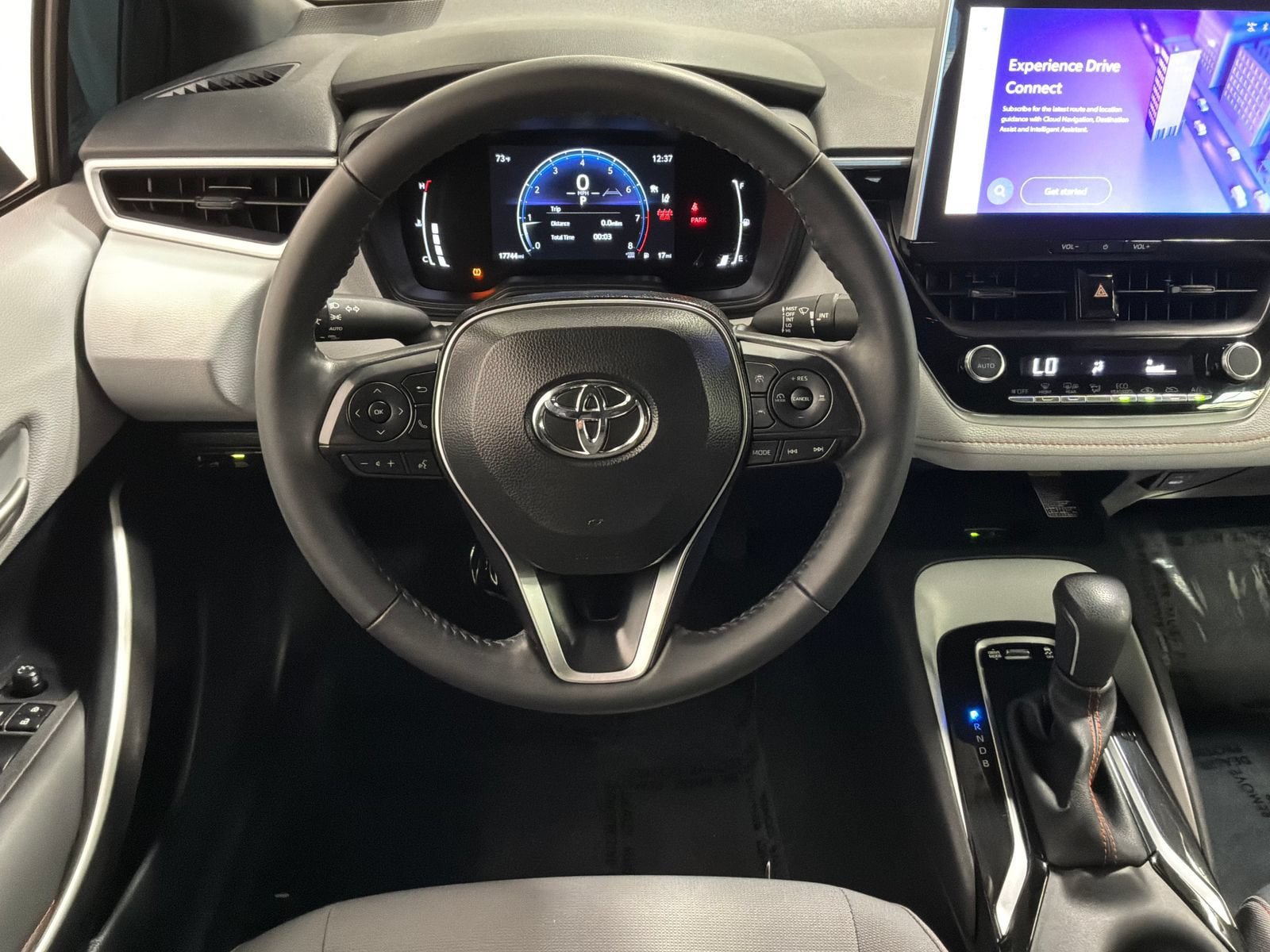 Used 2025 Toyota Corolla FX w/ Convenience Package FWD image 7