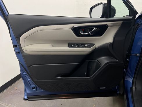 Used 2026 Subaru Forester Limited image 12