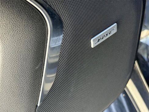 Used 2024 Chevrolet Suburban LT image 22