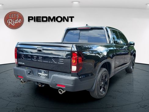 Certified 2024 Honda Ridgeline Black Edition image 5
