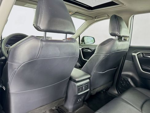 Used 2019 Toyota RAV4 XLE Premium w/ Cold Weather Package image 36