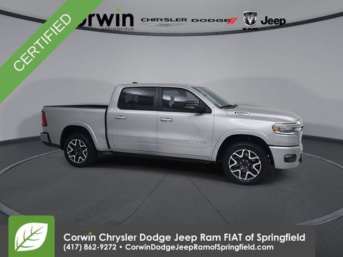Used 2025 RAM 1500 Laramie w/ Laramie Southwest Edition AWD/4WD image 1