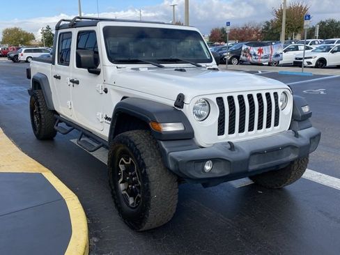 Used 2020 Jeep Gladiator Sport w/ Quick Order Package 24S image 2
