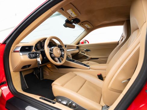 Used 2017 Porsche 911 Carrera RWD image 57