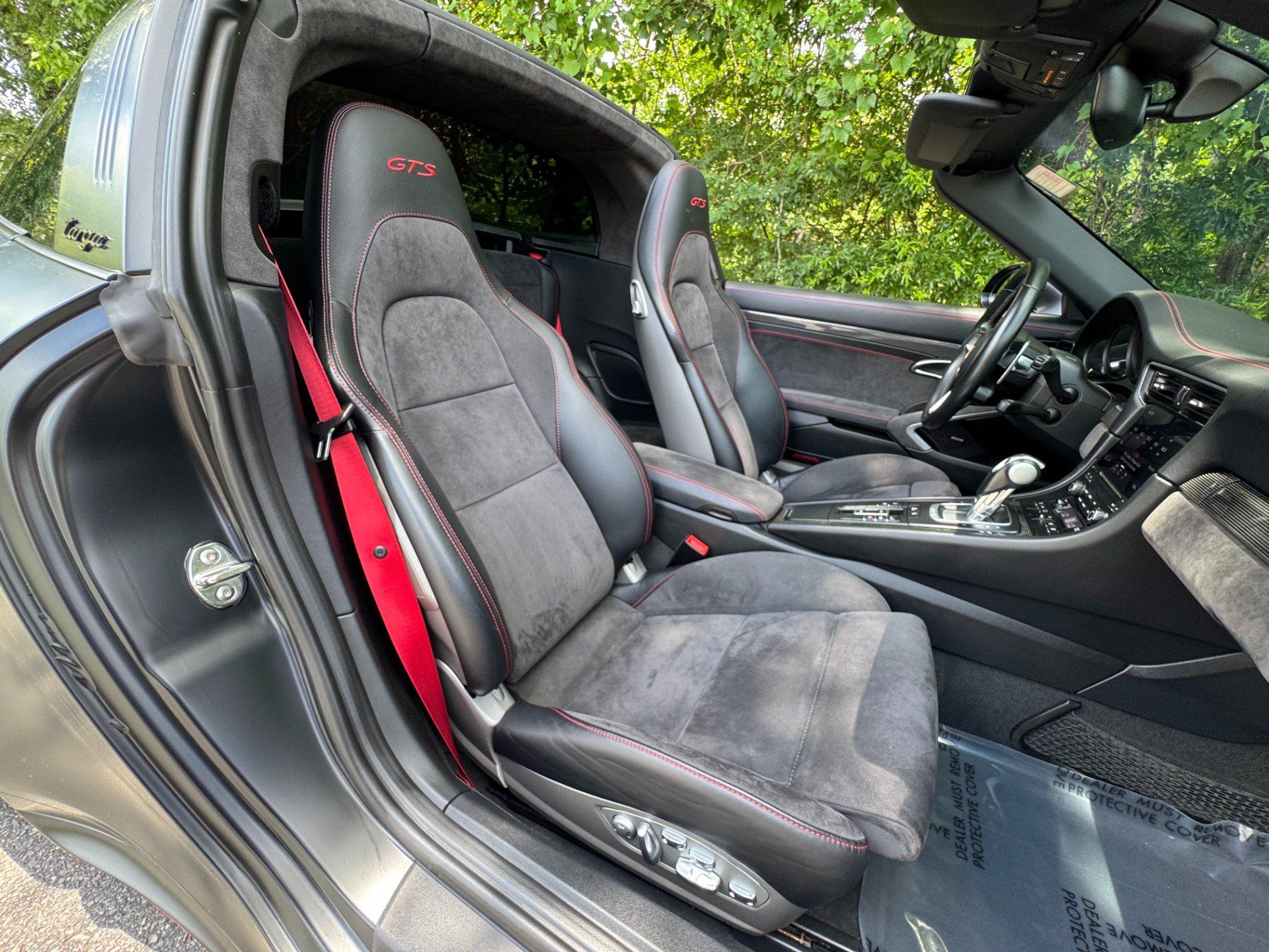 Used 2017 Porsche 911 Targa 4 GTS AWD/4WD image 60