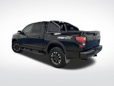 Used 2021 Nissan Titan PRO-4X w/ Pro-4x Convenience Package image 3