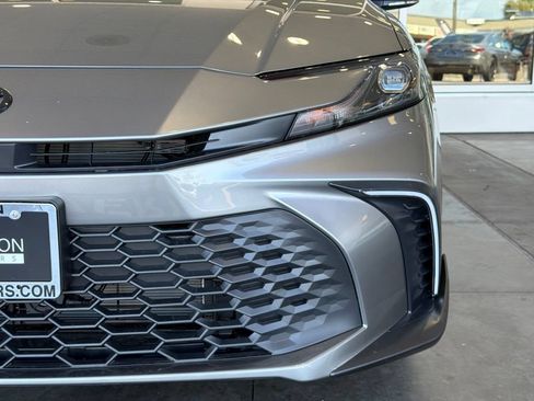 New 2026 Toyota Camry SE w/ Multimedia Upgrade Package FWD image 5