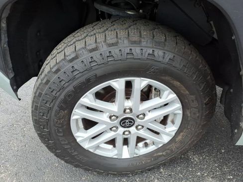 Used 2024 Toyota Tundra SR5 AWD/4WD image 27