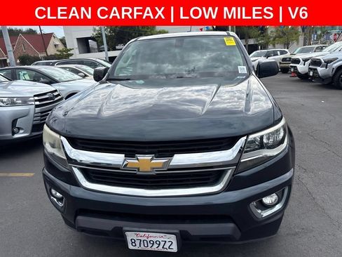 Used 2017 Chevrolet Colorado LT w/ LT Convenience Package RWD image 9