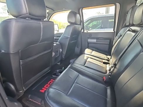 Used 2014 Ford F250 Lariat w/ Chrome Package image 10