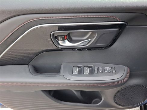 Used 2025 Acura ADX A-Spec image 12