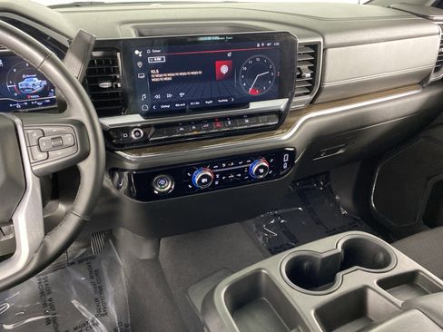 Used 2023 GMC Sierra 1500 Elevation AWD/4WD image 28