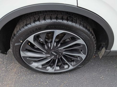 Used 2021 Lincoln Aviator Reserve w/ Equipment Group 202A AWD/4WD image 4