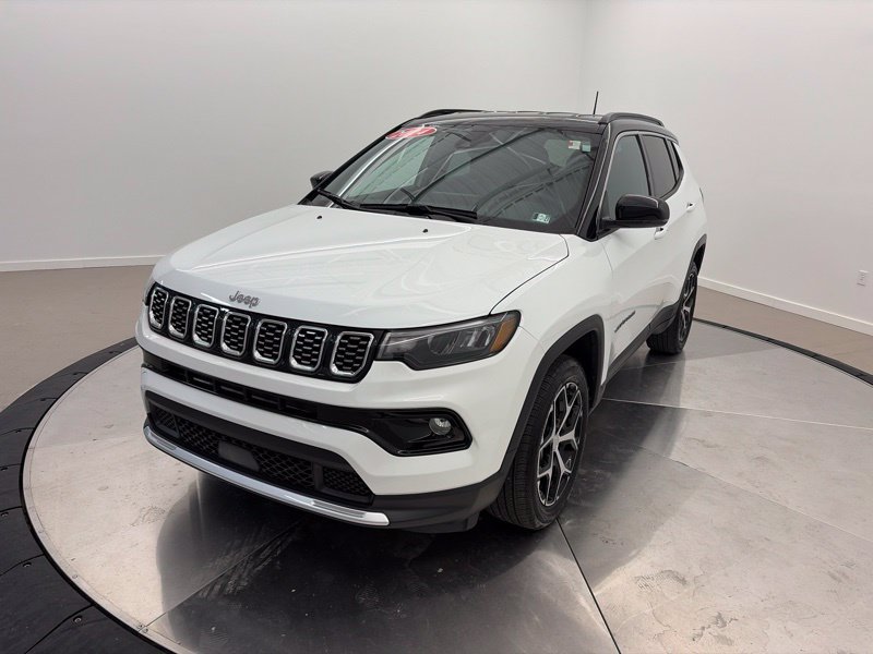 Used 2024 Jeep Compass Limited AWD/4WD image 7