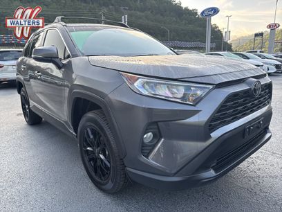 Used 2019 Toyota RAV4 XLE w/ Convenience Package
