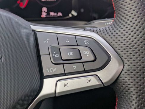 Certified 2026 Volkswagen GTI SE FWD image 34