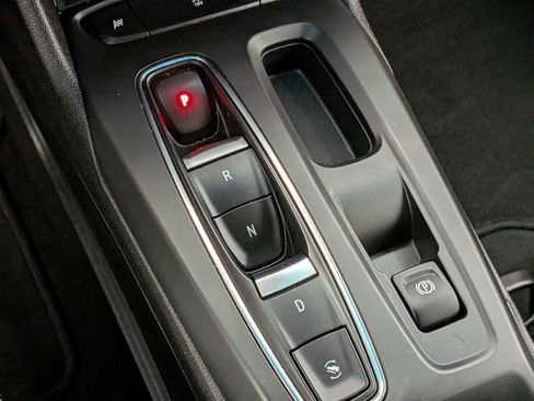 Used 2023 Chevrolet Bolt LT w/ Driver Confidence Package FWD image 27