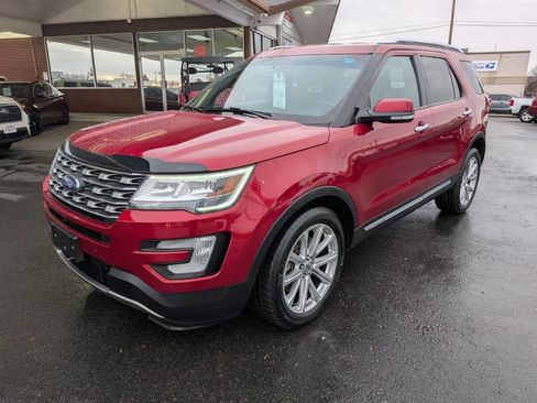 Used 2016 Ford Explorer Limited image 3