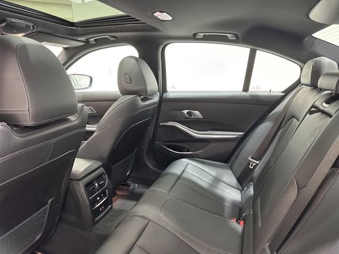 Used 2023 BMW 330i xDrive Sedan w/ Convenience Package image 29