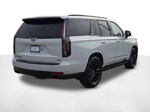 Used 2022 Cadillac Escalade Sport Platinum AWD/4WD image 5