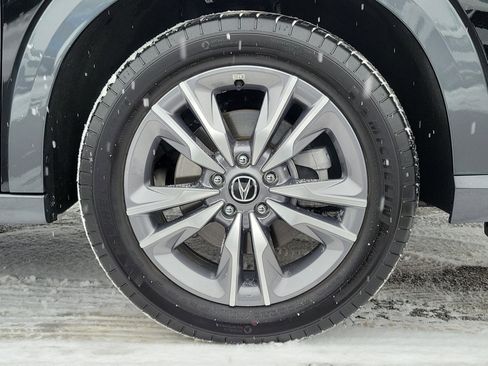 Certified 2025 Acura ADX FWD image 5