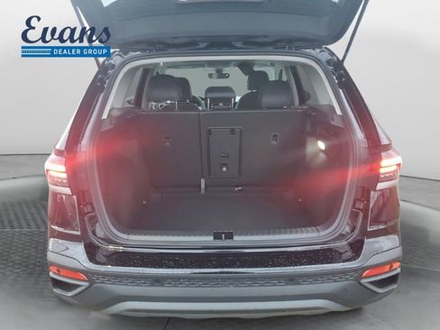 New 2026 Volkswagen Taos SE image 25