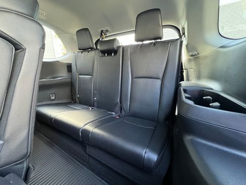 New 2026 Toyota Grand Highlander XLE image 15