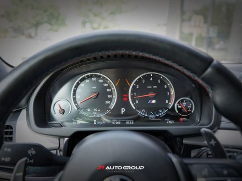 Used 2016 BMW X6 M image 13